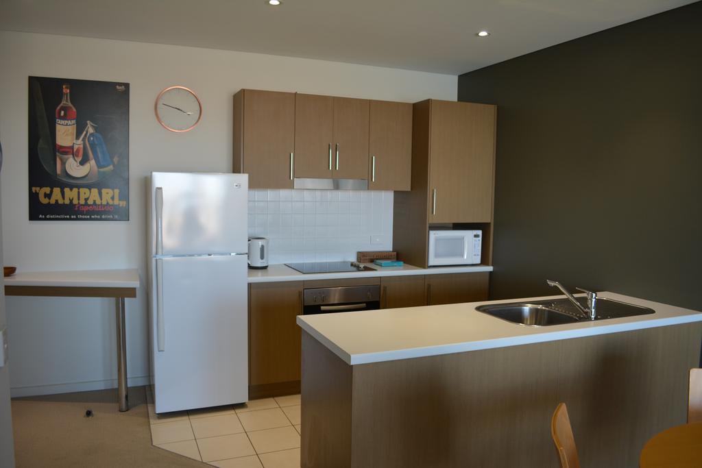 Wallaroo Marina Luxury Apartment ภายนอก รูปภาพ