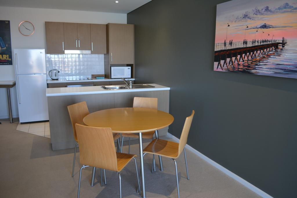 Wallaroo Marina Luxury Apartment ภายนอก รูปภาพ