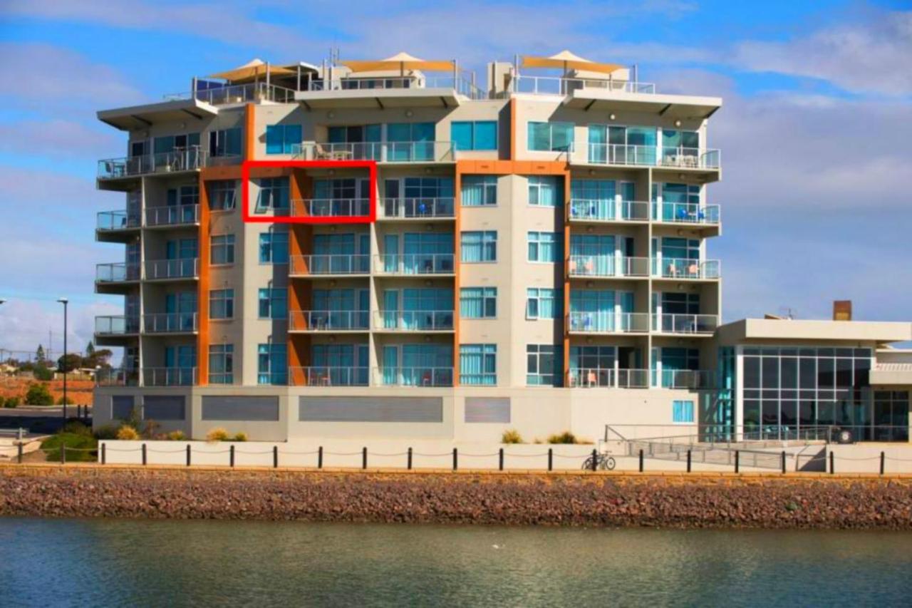 Wallaroo Marina Luxury Apartment ภายนอก รูปภาพ